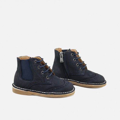 NAVY POUNCHED CLASSIC BOOTS...