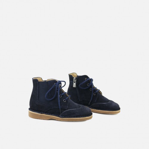 NAVY SPLIT POUNCHED BOOT...