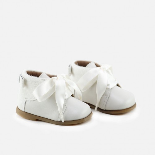 WHITE BOW BOOTIE TODDLERS...