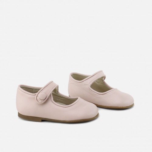 SOFT PINK MARY-JANES...