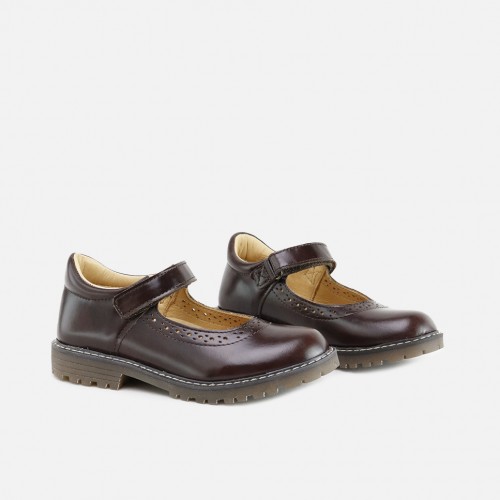 BROWN CLASSIC MARY-JANES...