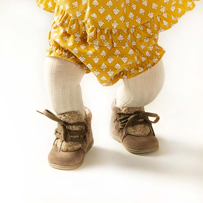 Peuques para bebés y zapatos para los primeros pasos de Cucada