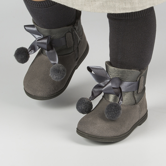 Design Booties by Cucada: comfort and convenience for those desired first steps  