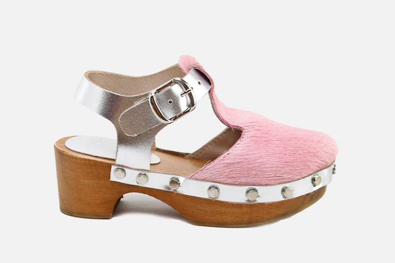 The trendiest pink clogs