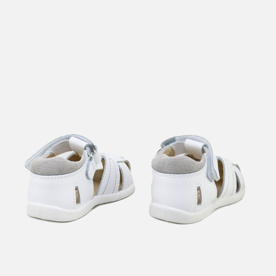 Elibasic White Crab Sandals